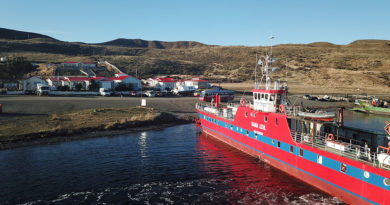 Tabsa mantiene operativo cruce a isla Riesco tras firma de contrato con Transportes